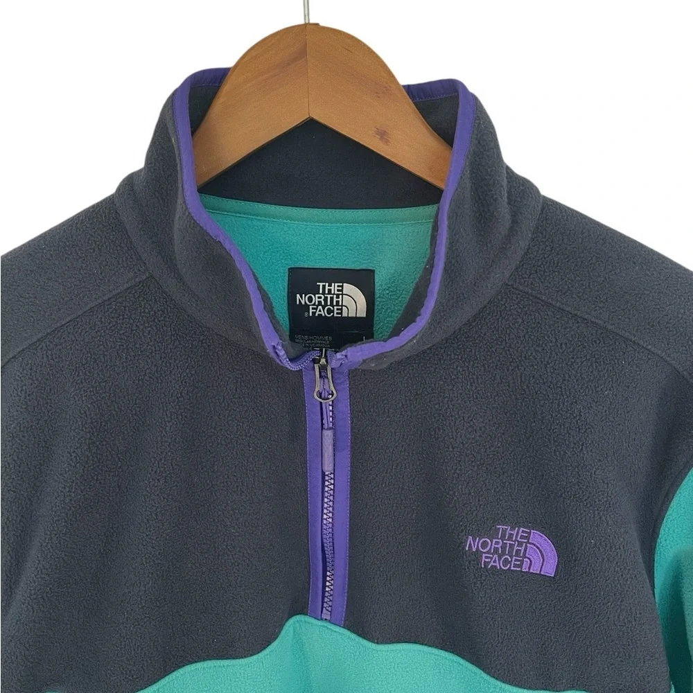 B14 The North Face Colorblock Fleece Jacket (Men’s Large)